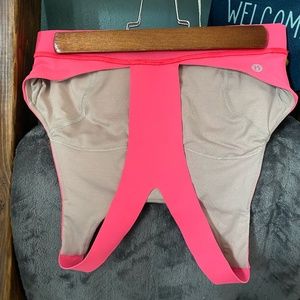 Lululemon Fast and Free sports br